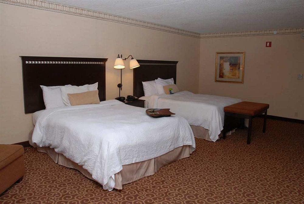 Hampton Inn&suites Staten Island