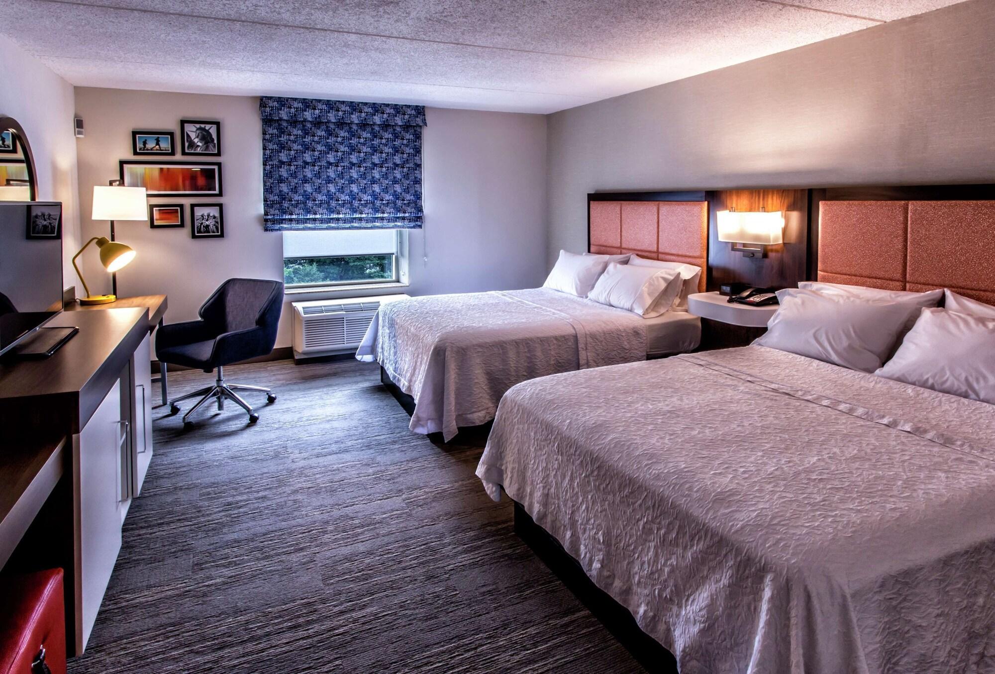 Hampton Inn&suites Staten Island